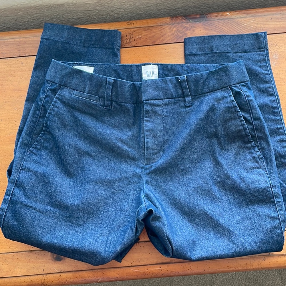 GAP Slim City Crop Jeans Size 00